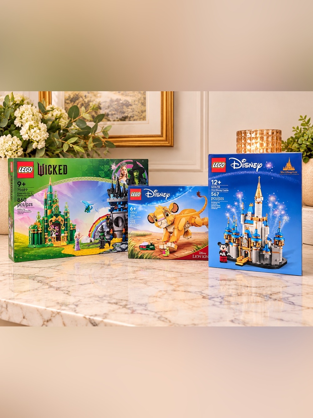 LEGO Disney & Wicked 3 Set Bundle – Mini Disney Castle & Simba